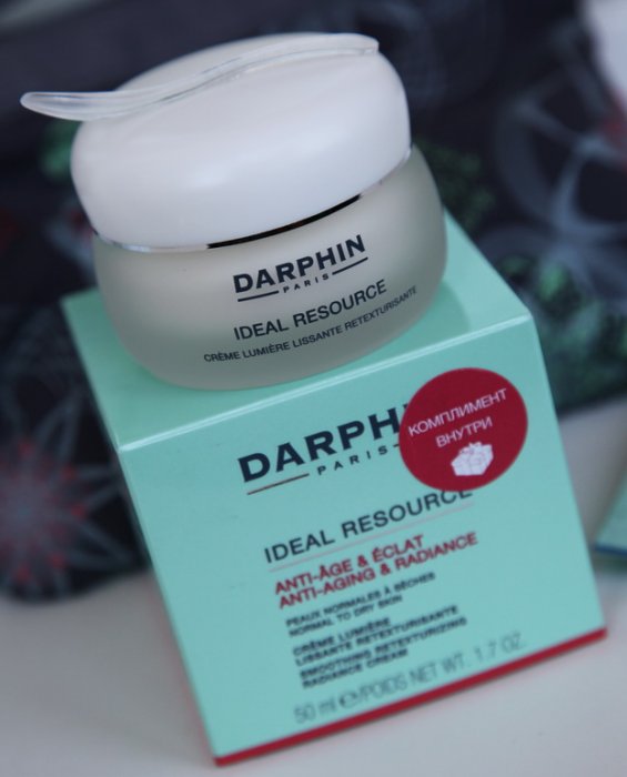 Крем после 35 лет. Darphin ideal resource крем. Крем который мгновенно разглаживает морщины. Лучший крем от мимических морщин. Косметика для лица после 35 лет.